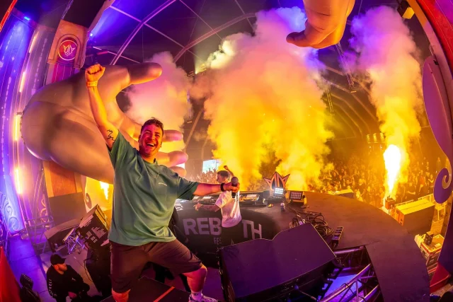𝐑𝐄𝐁𝐢𝐑𝐓𝐇 𝐎𝐅 𝐀 𝐍𝐄𝐖 𝐒𝐄𝐀𝐒𝐎𝐍! And what a way to start it!! Thank you HARDLVRS for the fresh and new energetic vibes at REBiRTH Festival 2025!! 💚